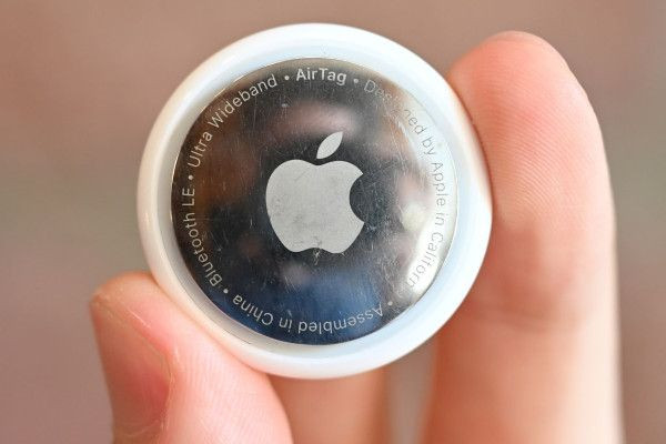  Apple வெளியிட்ட புதிய மேம்படுத்தப்பட்ட AirTag
