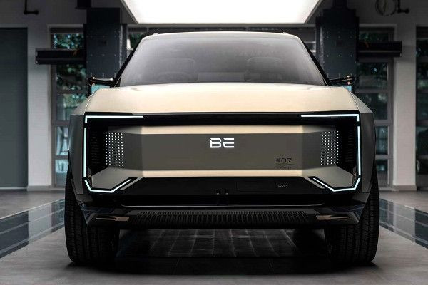 மஹிந்திராவின் ஸ்டைலான BE.07 மின்சார SUV 2027-ல் அறிமுகம்