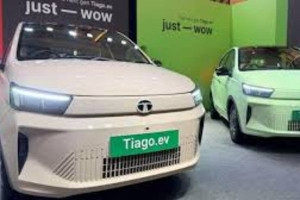 Tata-வின் புதிய Tiago EV facelift கார் அறிமுகம்