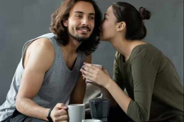 ஒரு சிலர்  தவறான நபரை காதலித்து ஏமாற காரணம் என்ன..?