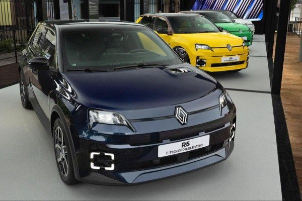 Renault நிறுவனம் உலகளவில் 1,600 முதல் 2,400 பணியிடங்களை நீக்க திட்டம்!!