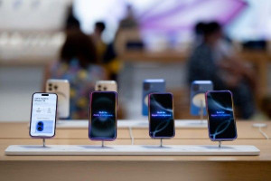 போன் விற்பனை நிலையத்தில்  கொள்ளை! - காவல்துறையினர் அதிரடி!!