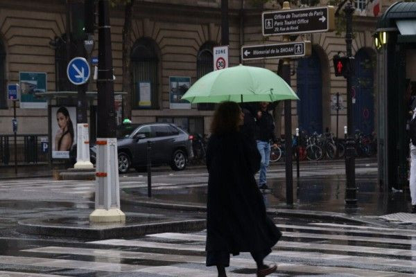 அடுத்த நான்கைந்து நாட்களுக்கு சீரற்ற வானிலை!!