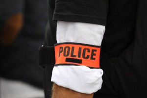 அழுகிய நிலையில் ஆணின் சடலம்! - தமிழர்கள் வாழும் பகுதியில் பயங்கரம்!!