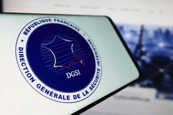 பாரிய தாக்குதல் திட்டம்! - உயர்கல்வி மாணவர்கள் இருவர் சுற்றிவளைப்பு!!