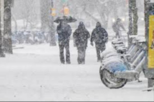 அமெரிக்காவில் கடும் பனிப்புயல் - அவசரநிலை அறிவிப்பு