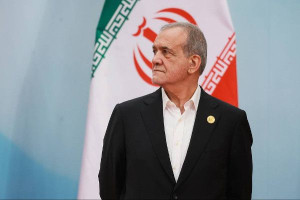 அண்டை நாடுகளிடம் பகிரங்க மன்னிப்பு கோரிய ஈரானிய ஜனாதிபதி!