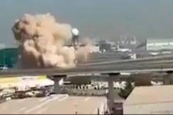 துபாய் சர்வதேச விமான நிலையம் மீது தாக்குதல் முயற்சி - வான்பரப்பில் ஏவுகணைகள் இடைமறிப்பு!