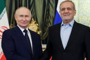 போர் தீவிரமடைந்துள்ள சூழலில் ஈரான் ஜனாதிபதியுடன் பேசிய புடின்