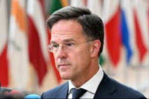 நேட்டோவிலிருந்து விலகுவோமென ட்ரம்ப் எச்சரிக்கை