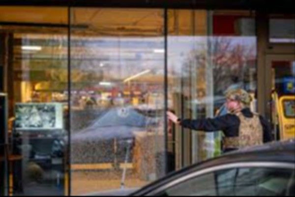 உக்ரைன் தலைநகர் கீவ்வில்  துப்பாக்கிச் சூடு