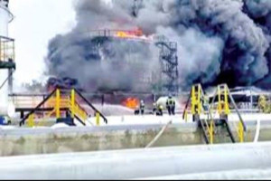 ரஷ்யாவில் எண்ணெய் சுத்திகரிப்பு நிலையத்தின் மீது ட்ரோன் தாக்குதல்