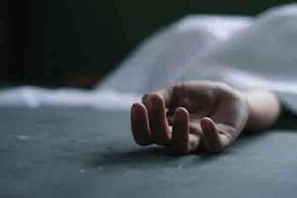 யாழில் கழிப்பறைக்கு அருகில் மயங்கிக்கிடந்த தாய் மரணம்