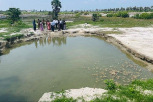 செம்மணி மனித புதைகுழிக்குள் இருந்து வெளியேற்றப்பட்ட வெள்ளநீர் !