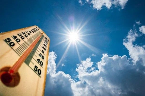 இலங்கையில் மனித உடலுக்குப் பாதிப்பை ஏற்படுத்தும் காலநிலை குறித்து எச்சரிக்கை