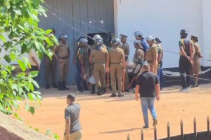 நீர்கொழும்பு சிறைச்சாலையில் கடும் மோதல் - இருவர் உயிரிழப்பு