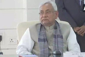 முதல்வர் பதவியில் இருந்து விலகுகிறார் நிதிஷ் குமார்? பீஹார் அரசியலில் பரபரப்பு