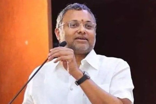 சீமானுக்கும் காரைக்குடிக்கும் சம்பந்தம் கிடையாது - கார்த்தி சிதம்பரம்