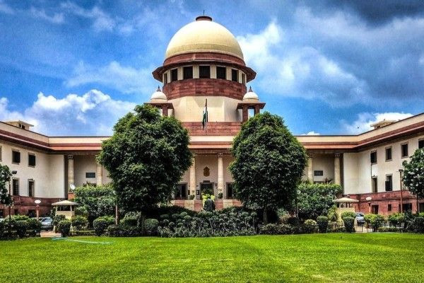 மம்தா செயல் ஜனநாயகத்தை ஆபத்தில் ஆழ்த்தக்கூடியது: சுப்ரீ்ம கோர்ட்