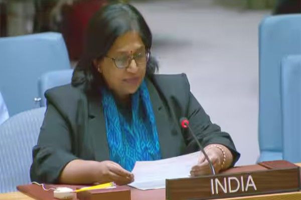 ஹார்முஸ் ஜலசந்தியில் கப்பல் போக்குவரத்துக்கு தடை கூடாது: ஐநாவில் இந்தியா வலியுறுத்தல்