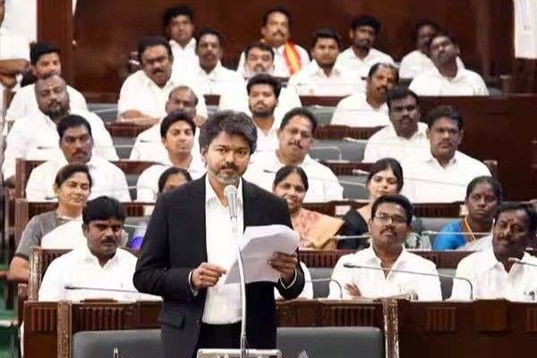 மனசாட்சியுள்ள மக்களாட்சியை ஆதரித்த உறுப்பினர்களுக்கு நன்றி: முதல்-அமைச்சர் விஜய்