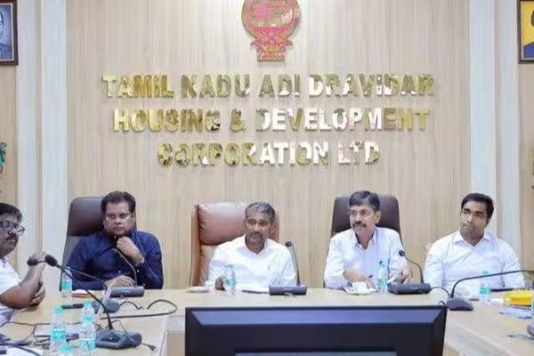 சர்ச்சையில் சிக்கிய அமைச்சர் வன்னி அரசு