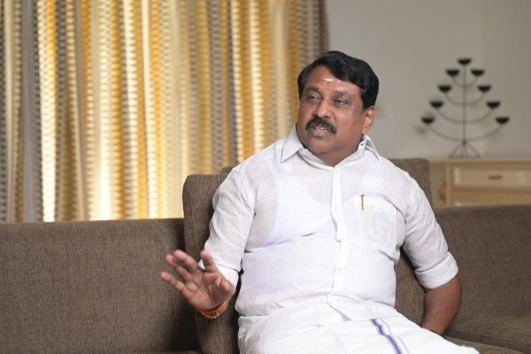 மூடப்பட்ட மதுக்கடை எத்தனை?: வெள்ளை அறிக்கை கேட்கும் பா.ஜ.