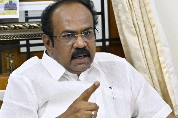 தி.மு.க. ஆட்சியை விட குறைவாக கடன் வாங்கினால் பதவி விலகுகிறேன்! தங்கம் தென்னரசு சவால்
