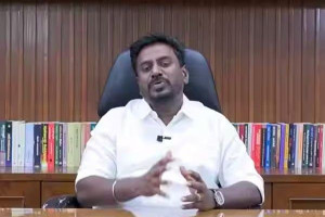 சராசரியாக படிக்கும் மாணவரையும் அரவணைத்து செல்லுங்கள்; அமைச்சர் ராஜ்மோகன்