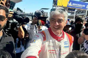 அஜித்துக்கு கார் ரேஸில் ஆர்வம் வந்தது எவ்வாறு  தெரியுமா?