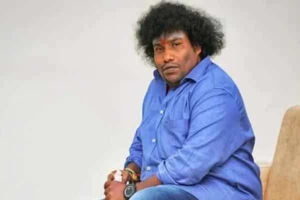 யோகி பாபுவுடன் இணைந்த 3 நாயகிகள்