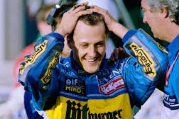 12 ஆண்டுகளுக்கு முன் கோமாவிற்கு சென்ற உலக சாம்பியன் ஷூமேக்கர் - உடல் நிலையில் முன்னேற்றம்