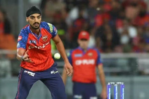 11 பந்துகள், பல Wide, No-Ball - IPLலில் நீண்ட ஓவர் வீசிய வீரர்