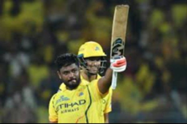 சஞ்சு சாம்சன் சதம், ஓவர்டன் மிரட்டலான பந்துவீச்சு- சென்னைக்கு முதல் வெற்றி