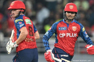 ஐபிஎல்லில் புதிய வரலாறு படைத்த ஷ்ரேயாஸ் ஐயரின் படை