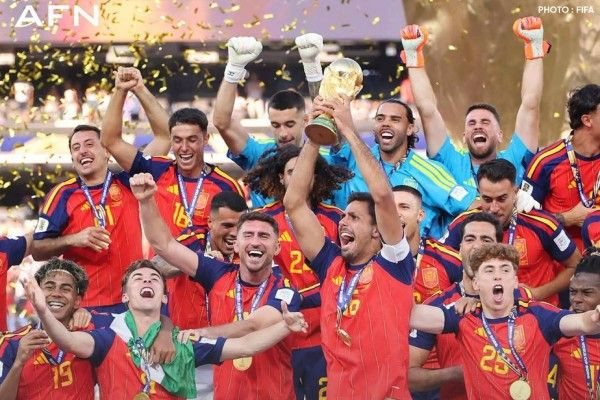 FIFA  உலகக்கிண்ணத்தை வென்ற ஸ்பெயின்
