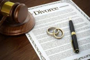  கனடாவில் காணொலி காட்சி மூலம் விவாகரத்து பெற்ற இந்திய தம்பதி