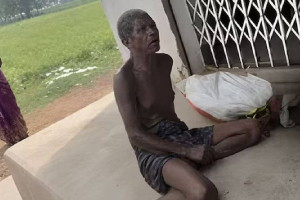 அக்காவின் சடலத்தை தோண்டி வங்கிக்கு கொண்டு வந்த நபர் - அதிர்ந்த அதிகாரிகள்