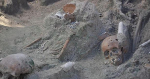  இலங்கையில் மனித புதைகுழிகள்  -  உள்நாட்டு போரின் உண்மைகள் வெளிவரவில்லை