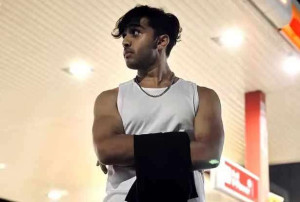  வனிதா விஜயகுமார் மகன் ஸ்ரீஹரிக்கு ஜோடியாக அறிமுகமாகும் பிரபல இயக்குனரின் மகள்!