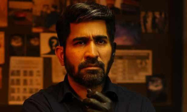 விஜய் ஆண்டனியின் சக்தித் திருமகன் படம் எப்படி இருக்கு?