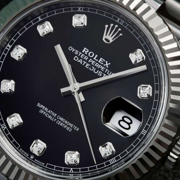 மெட்ரோவில் மறைந்த ரோலெக்ஸ் கொள்ளையன்: பரிஸ் முழுவதும் தேடுதல்!!