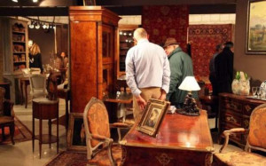 பரிஸில் நகை கடையில் 1.5 லட்சம் யூரோ மதிப்புள்ள நகைகள் களவு!