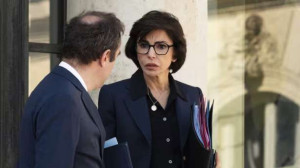 பொது ஒலிபரப்பு சீர்திருத்த மசோதா மீண்டும் தள்ளிவைப்பு!!