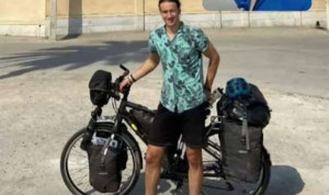 ஈரானில் உளவு பார்த்ததாக குற்றம் சாட்டப்பட்ட  பிரஞ்சு-ஜெர்மன் இளைஞன் விடுவிக்கப்பட்டார்!!