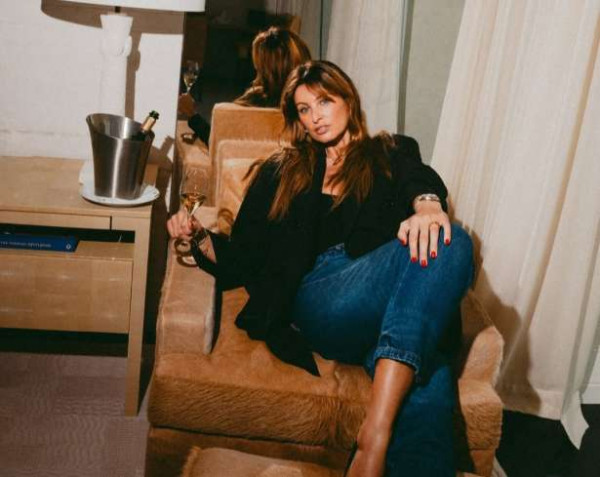 மது விளம்பரங்களுக்கு  தடை உத்தரவிட்ட பிரான்ஸ் நீதிமன்றம்!!