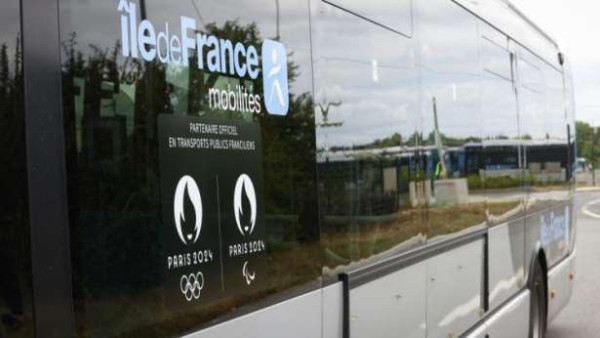 நகரசபை காவல்துறையினருக்கு இலவச போக்குவரத்து!!