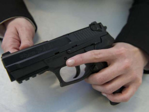 காவல்துறை வீரர் தற்கொலை! - இவ்வருடத்தின் ஒன்பதாவது சம்பவம்!!