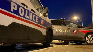 Saint-Denis : காவல்துறையினரை தாக்கிய வளர்ப்புநாய்.. துப்பாக்கிச்சூடு!