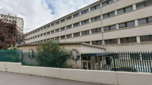 பரிஸ் : உயர்கல்வி பாடசாலை அருகே மோதல்.. - சிறுவன் பலி!!